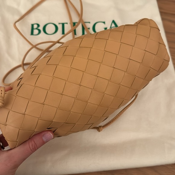 Bottega Veneta Leather Mini Pouch - Picture 3 of 5
